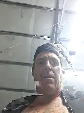 Snapshot of drednasty chatting on 23, 4, 2026 drednasty online show from 23, 4, 2026