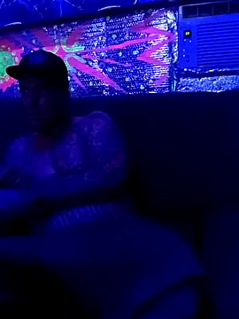 Snapshot of drednasty chatting on 7, 5, 2026 drednasty online show from 7, 5, 2026