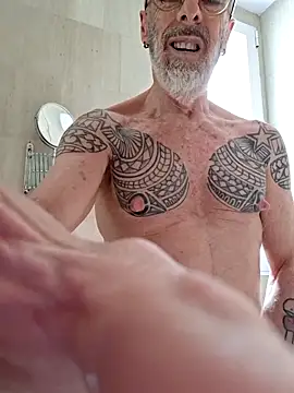 XXX666HEIL online show from 11, 5, 2026