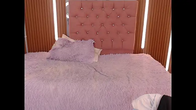 Snapshot of vicky_wel chatting on 4, 6, 2026 vicky wel online show from 4, 6, 2026