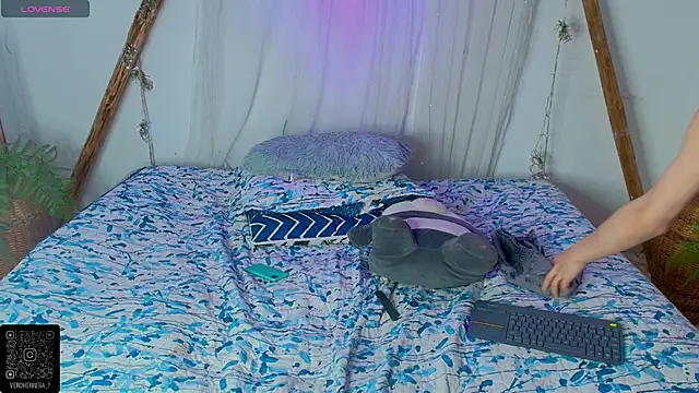 marianafoxx  online show from 6, 4, 2026