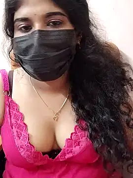 Snapshot of Sunitha28 chatting on 18, 4, 2026 Sunitha28 online show from 18, 4, 2026