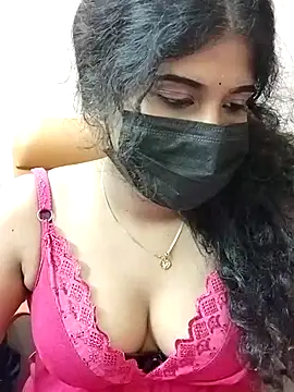Snapshot of Sunitha28 chatting on 18, 4, 2026 Sunitha28 online show from 18, 4, 2026
