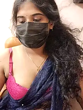Snapshot of Sunitha28 chatting on 19, 4, 2026 Sunitha28 online show from 19, 4, 2026