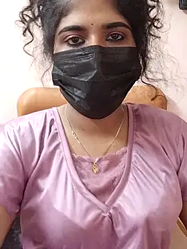 Snapshot of Sunitha28 chatting on 28, 4, 2026 Sunitha28 online show from 28, 4, 2026