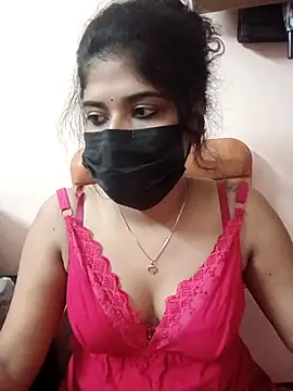 Snapshot of Sunitha28 chatting on 7, 5, 2026 Sunitha28 online show from 7, 5, 2026