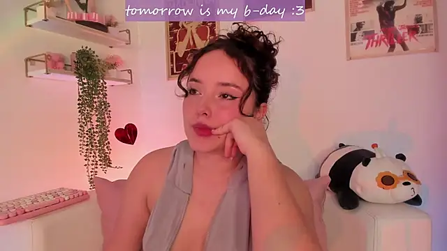 Snapshot of Ally_belle chatting on 31, 7, 2026 Ally belle online show from 31, 7, 2026