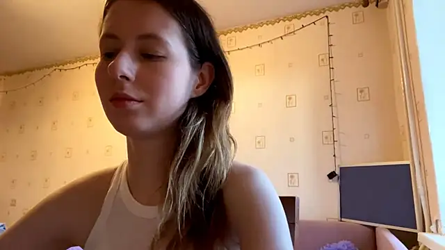 Snapshot of AlesiaGurevich chatting on 24, 7, 2026 AlesiaGurevich online show from 24, 7, 2026