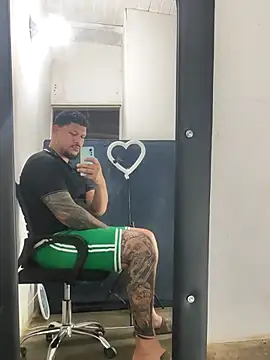 BadboyDirty1 online show from 28, 4, 2026