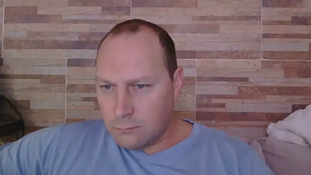 Snapshot of lustonfan chatting on 28, 5, 2026 lustonfan online show from 28, 5, 2026