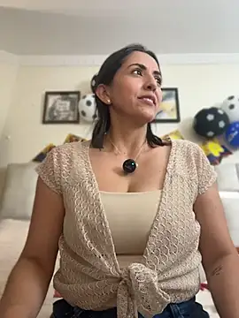 Snapshot of SamanthaWalker_ chatting on 11, 7, 2026 SamanthaWalker online show from 11, 7, 2026
