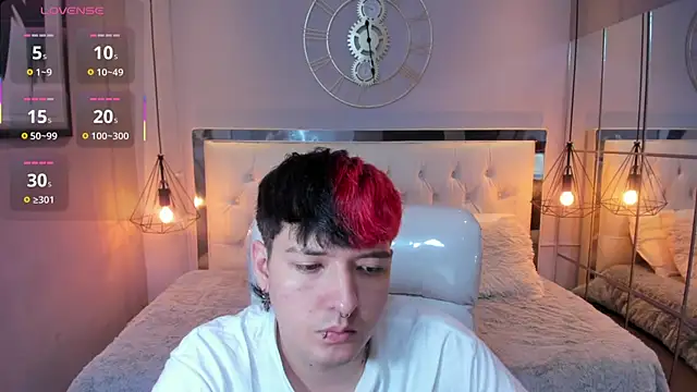 Santiago morgan online show from 4, 4, 2026