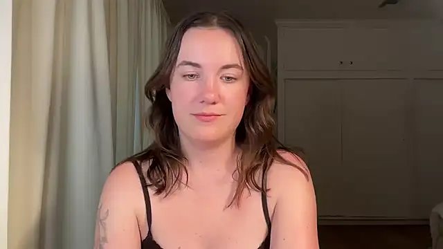 Snapshot of summerxo chatting on 27, 5, 2026 summerxo online show from 27, 5, 2026