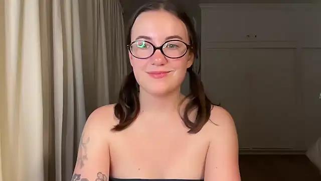 Snapshot of summerxo chatting on 5, 6, 2026 summerxo online show from 5, 6, 2026
