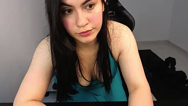 Snapshot of hasszul_2 chatting on 30, 4, 2026 hasszul 2 online show from 30, 4, 2026