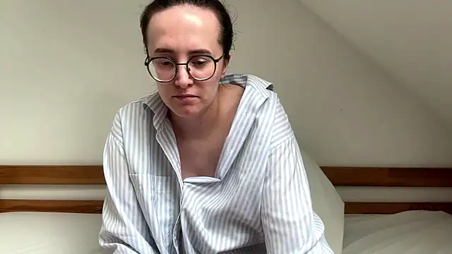 Snapshot of SofiaTease chatting on 10, 7, 2026 SofiaTease online show from 10, 7, 2026