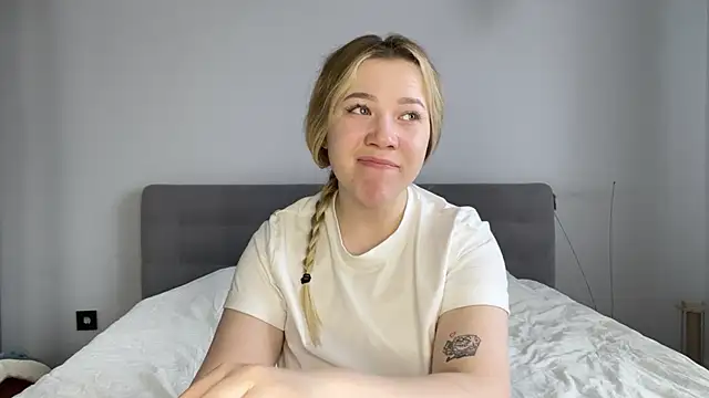 alyrasun online show from 28, 3, 2026