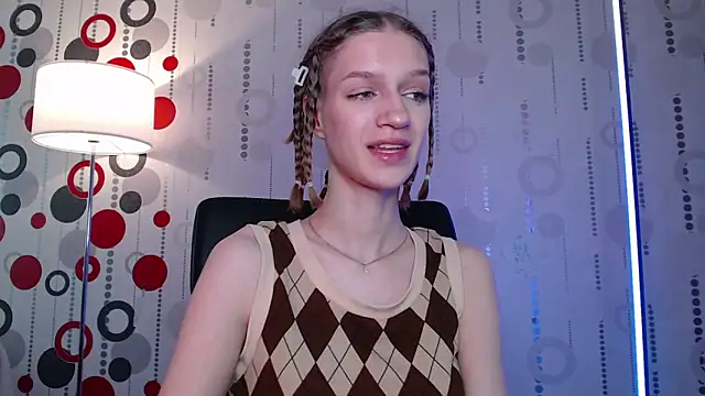 Snapshot of Chrissy_Joyful chatting on 7, 6, 2026 Chrissy Joyful online show from 7, 6, 2026