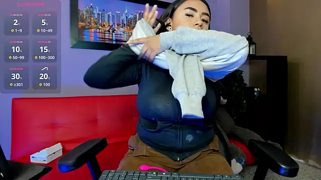 Lucyy tits online show from 26, 6, 2026