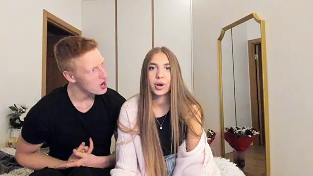 StepSisandStepBro online show from 28, 3, 2026