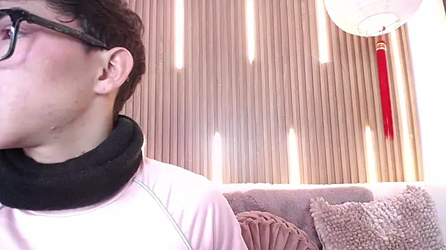 Cristopher Wild online show from 3, 4, 2026