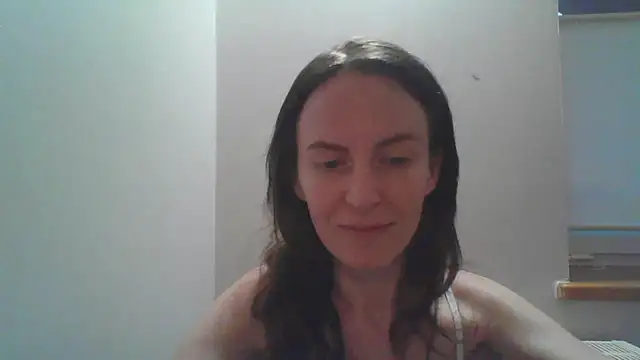 Snapshot of AnnaTight chatting on 7, 7, 2026 AnnaTight online show from 7, 7, 2026