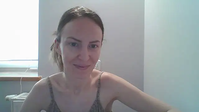 Snapshot of AnnaTight chatting on 10, 7, 2026 AnnaTight online show from 10, 7, 2026