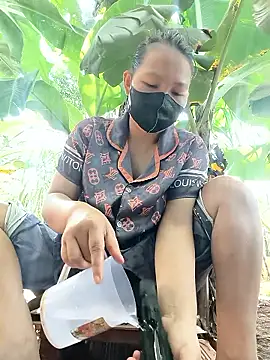 Snapshot of Tini-mimi chatting on 22, 6, 2026 Tini-mimi online show from 22, 6, 2026