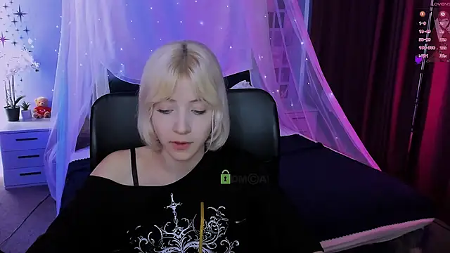 Snapshot of _sabrina_moore chatting on 1, 5, 2026 sabrina moore online show from 1, 5, 2026