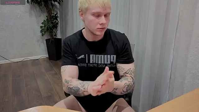 Whitesmoke666 online show from 12, 3, 2026