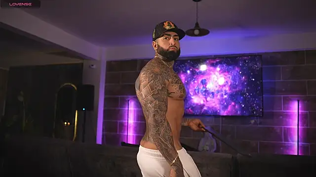 Snapshot of Eros_Dark_ chatting on 1, 4, 2026 Eros Dark online show from 1, 4, 2026