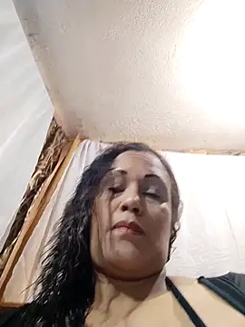 Snapshot of maroita chatting on 5, 5, 2026 maroita online show from 5, 5, 2026