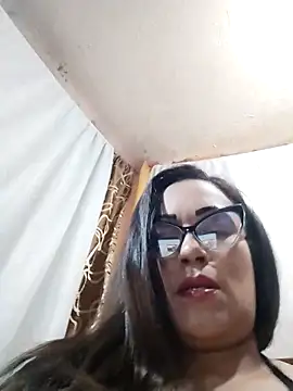 Snapshot of maroita chatting on 6, 6, 2026 maroita online show from 6, 6, 2026