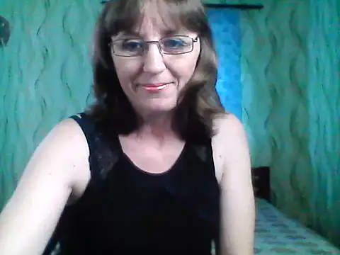 Alisaprice077 online show from 11, 4, 2026
