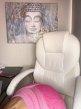 chanell pinkk online show from 17, 3, 2026