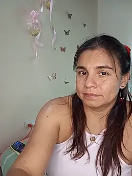 Snapshot of BettyBoo_w chatting on 6, 6, 2026 BettyBoo w online show from 6, 6, 2026