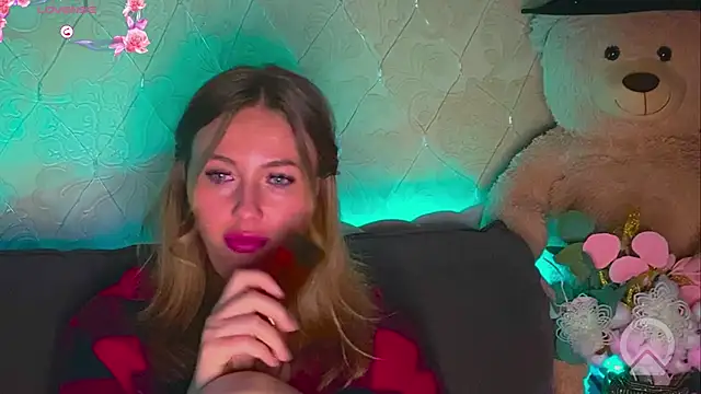 Snapshot of AngelEnigma chatting on 17, 3, 2026 AngelEnigma online show from 17, 3, 2026