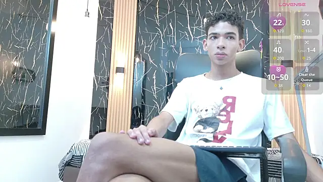 Snapshot of ValeriHot_1 chatting on 29, 5, 2026 ValeriHot 1 online show from 29, 5, 2026