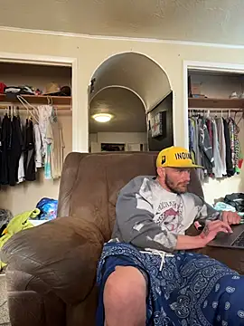 TroubleWithChris online show from 28, 3, 2026