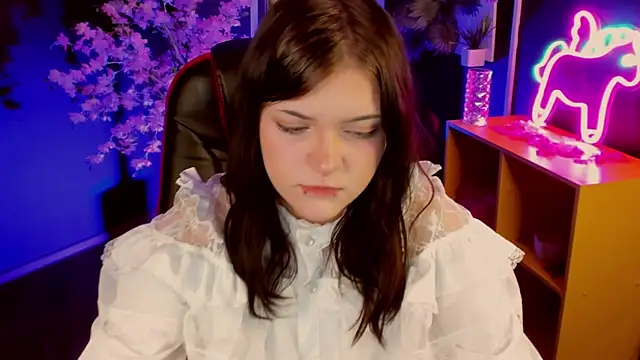 Snapshot of EsterTwilight chatting on 1, 5, 2026 EsterTwilight online show from 1, 5, 2026