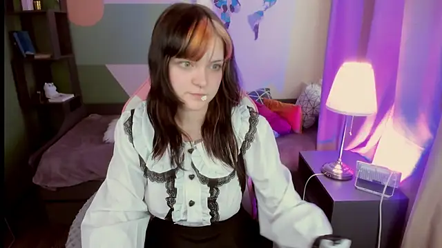 Snapshot of EsterTwilight chatting on 24, 5, 2026 EsterTwilight online show from 24, 5, 2026
