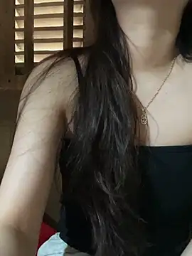 Lyn baby online show from 9, 3, 2026