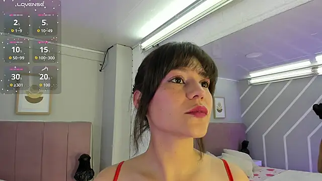 Snapshot of NatyBliss_gh chatting on 13, 5, 2026 NatyBliss gh online show from 13, 5, 2026