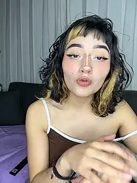 Snapshot of baby_akuma chatting on 7, 7, 2026 baby akuma online show from 7, 7, 2026