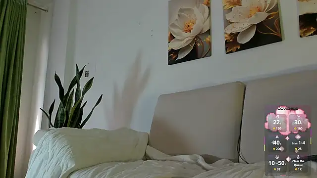 Viioletcollins online show from 25, 3, 2026