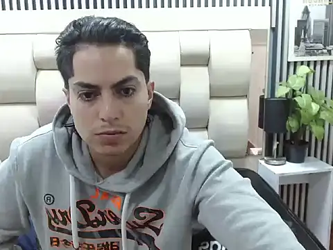 Snapshot of Alex_Wolft chatting on 26, 4, 2026 Alex Wolft online show from 26, 4, 2026