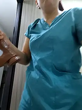 Dr Edna naughty online show from 3, 6, 2026