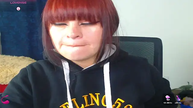 Snapshot of V_ALERY chatting on 30, 5, 2026 V ALERY online show from 30, 5, 2026
