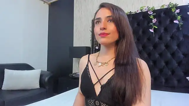 Snapshot of MeganNightt chatting on 11, 5, 2026 MeganNightt online show from 11, 5, 2026