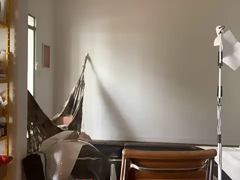 kaliamazona online show from 8, 4, 2026